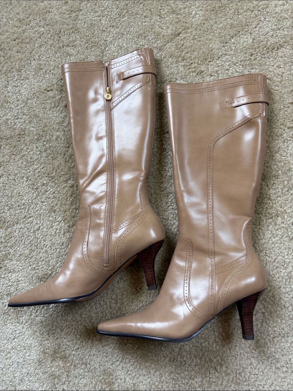 Etienne Aigner Women's Knee-High Tan 90’s Leather Heeled Boots